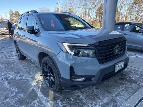 2024 Honda Passport AWD Black