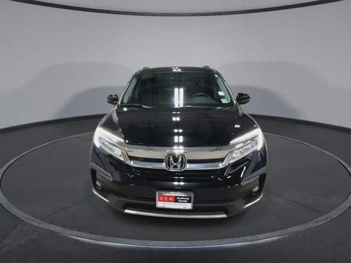 2022 Honda Pilot Touring 8-Passenger