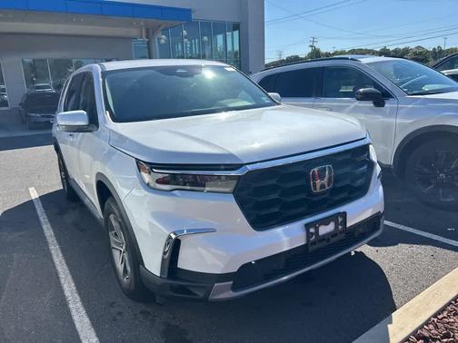 2024 Honda Pilot EX-L 7 Passenger
