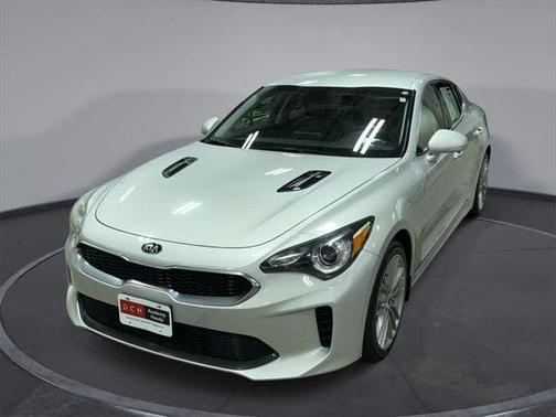2018 Kia Stinger Base