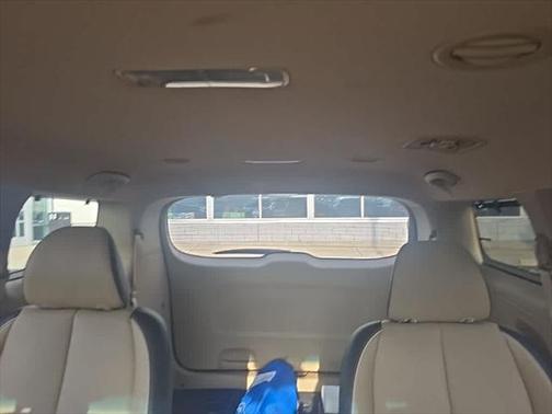 2018 Kia Sedona LX