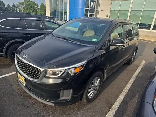2018 Kia Sedona LX