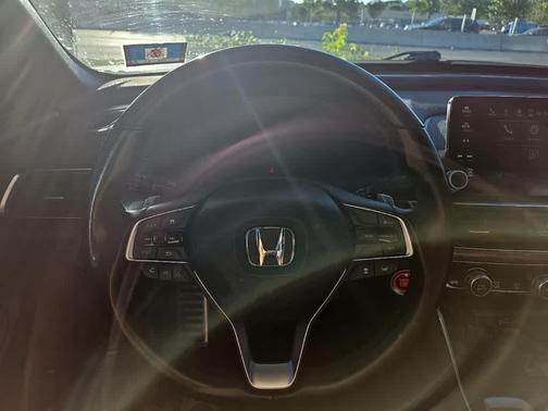 2018 Honda Accord Sport 2.0T