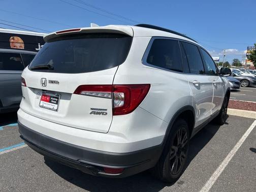 2022 Honda Pilot AWD Special Edition