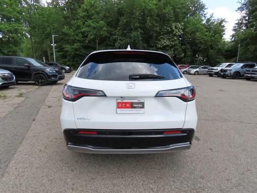 Platinum White Pearl 2027 Honda HR-V EX-L