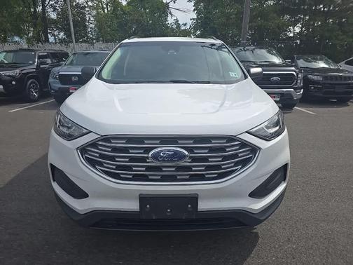 2020 Ford Edge SE