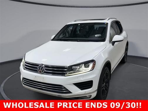 2017 Volkswagen Touareg V6 Wolfsburg Edition