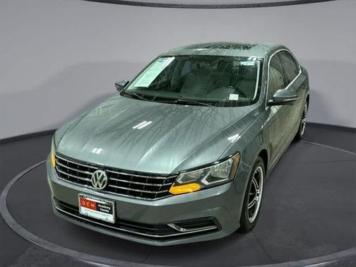 2017 Volkswagen Passat 1.8T SE