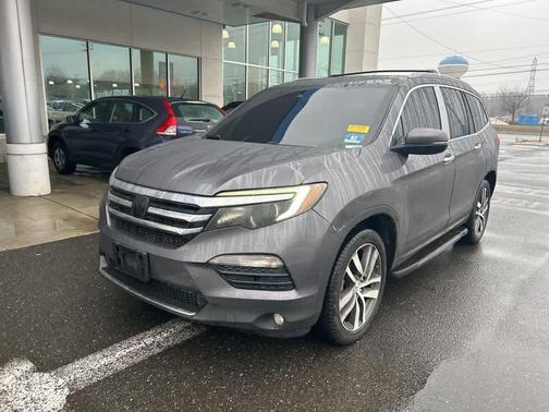 2018 Honda Pilot Touring