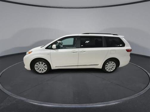 2017 Toyota Sienna XLE Premium