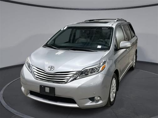 2017 Toyota Sienna Limited Premium