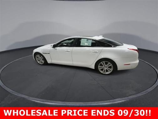 2016 Jaguar XJ XJL Portfolio
