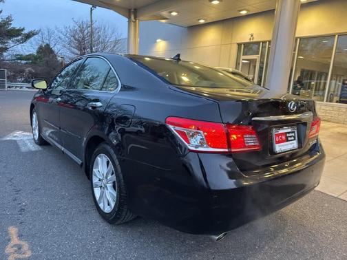 2011 Lexus ES 350 Base