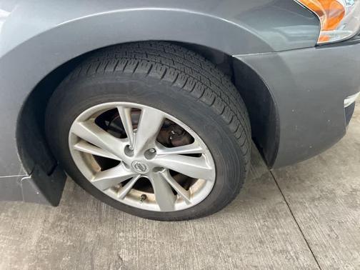 Gun Metallic 2015 Nissan Altima 2.5 SL