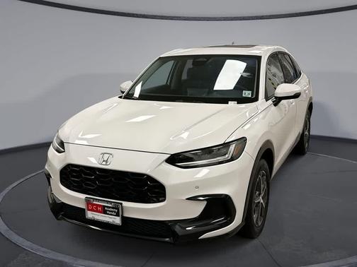 Platinum White Pearl 2023 Honda HR-V EX-L