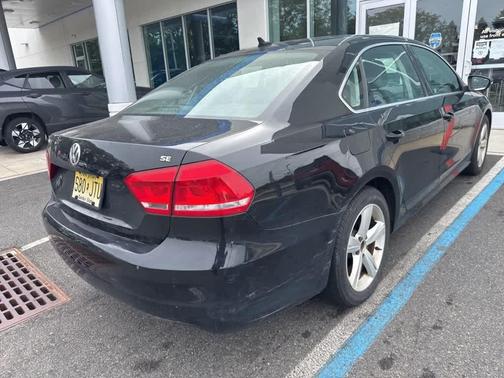 2012 Volkswagen Passat 2.5 SE
