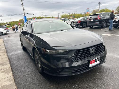 Crystal Black Pearl 2023 Honda Accord EX