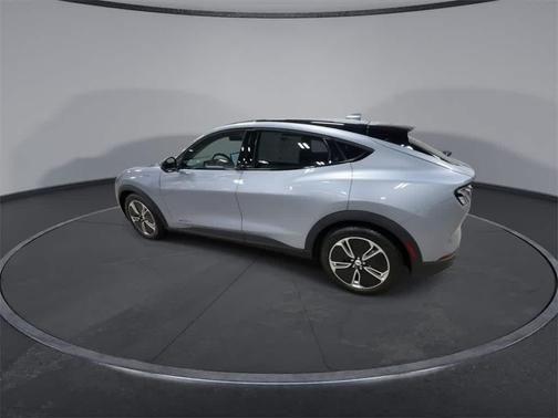 2022 Ford Mustang Mach-E Select