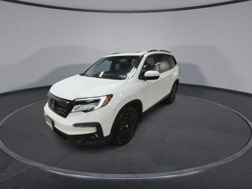 2022 Honda Pilot AWD Black Edition