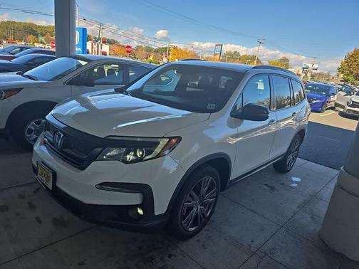 2022 Honda Pilot AWD Sport