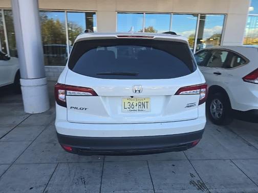 2022 Honda Pilot AWD Sport