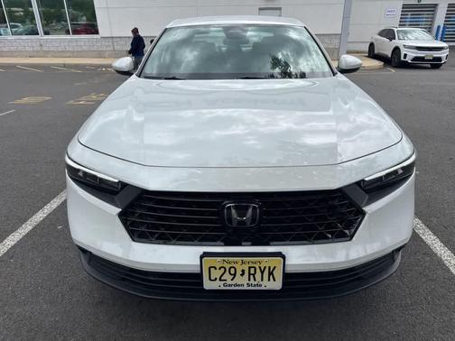 Platinum White Pearl 2023 Honda Accord LX 1.5T