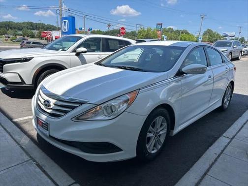 2014 Hyundai SONATA GLS