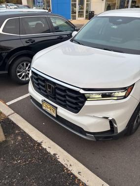 2023 Honda Pilot AWD EX-L 8 Passenger