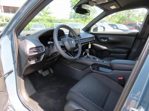 2025 Honda HR-V AWD Sport