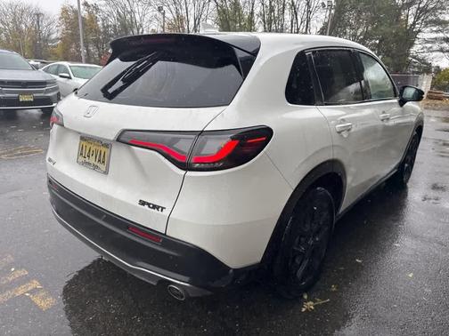 2025 Honda HR-V AWD Sport