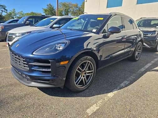2019 Porsche Macan S