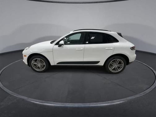 2019 Porsche Macan Base