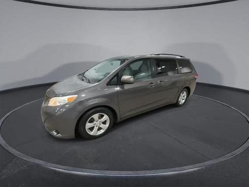 2013 Toyota Sienna LE