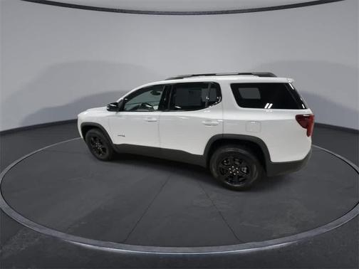 2022 GMC Acadia AT4