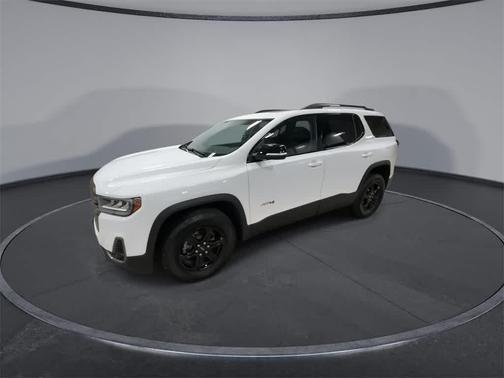2022 GMC Acadia AT4