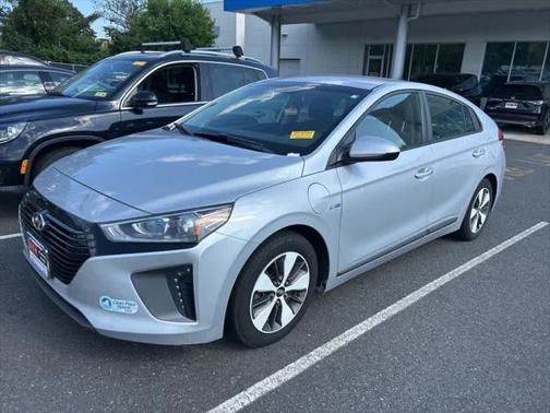 2019 Hyundai IONIQ Plug-In Hybrid Base