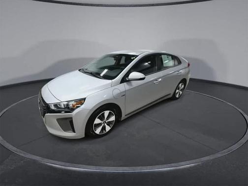 2019 Hyundai IONIQ Plug-In Hybrid Base