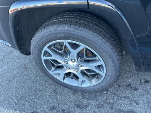 2019 Jeep Grand Cherokee Overland
