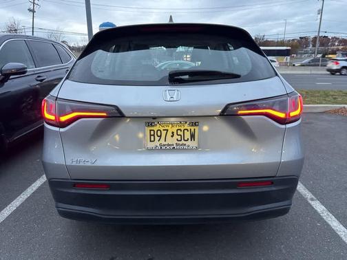 2023 Honda HR-V LX
