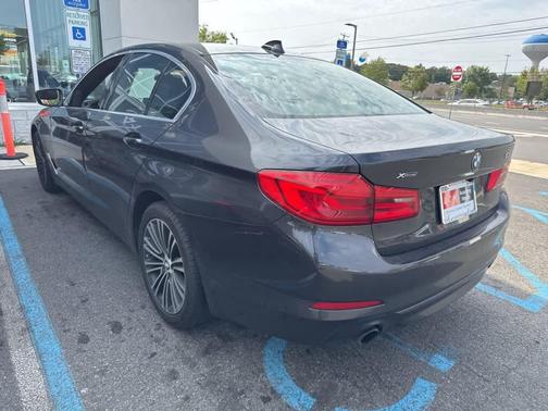2020 BMW 530 xDrive