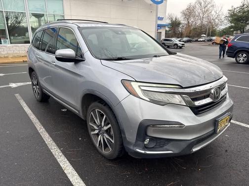 2019 Honda Pilot Touring 8-Passenger