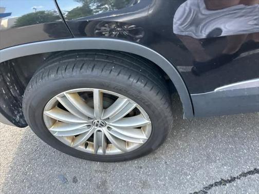 2014 Volkswagen Tiguan 4MOTION Auto SEL