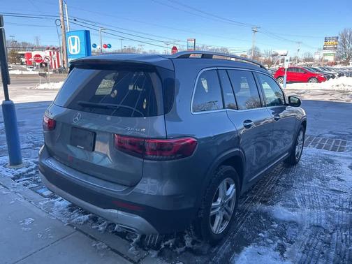 2022 Mercedes-Benz GLB 250 4MATIC