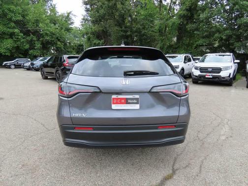 2026 Honda HR-V LX