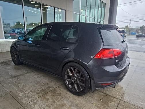 2016 Volkswagen Golf GTI 2.0T S 4-Door