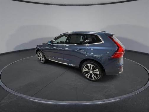 2022 Volvo XC60 B5 Inscription