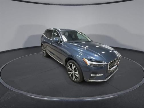 2022 Volvo XC60 B5 Inscription