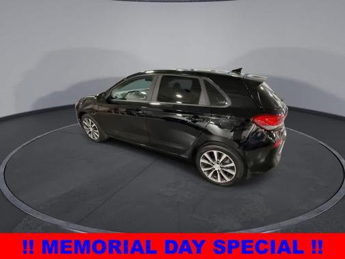 Black Noir Pearl 2019 Hyundai Elantra GT Base