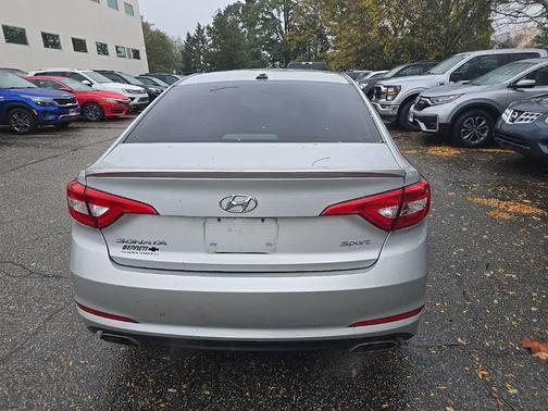 2016 Hyundai SONATA Sport