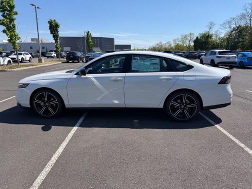 Platinum White Pearl 2026 Honda Accord SE